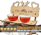 ✅ LIEBESDESIGN: Das passend für die Hochzeit ausgewählte Design, lässt die Herzen höherschlagen. Zwei hübsch ausgeschnittene Herzen links und rechts schließen zwei süße zueinander guckende Tauben, sitzend auf einem dritten kleinen Herzen, ein