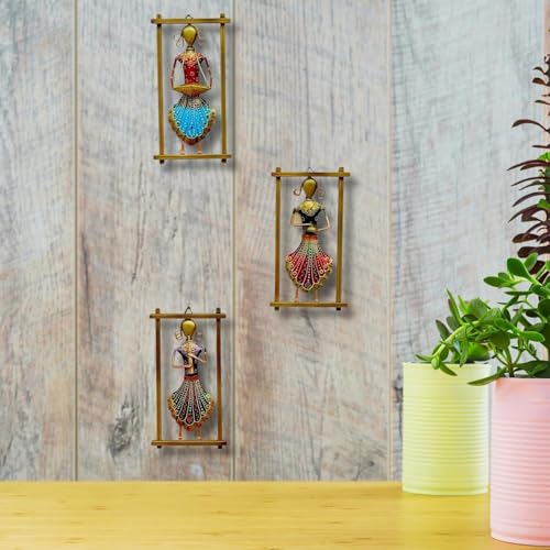 Image of RHEA STORE - Rajasthani Musician Metal Wall Art Set of 3 Frames - Handmade Wall Decor for Living Room Decoration (Medium Size)