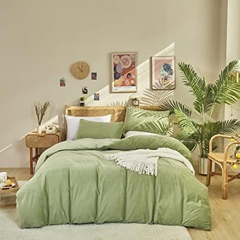 CLOTHKNOW Sage Green Fluffy Bedding Comforter Sets King Green Velvet Comforter Sets King Flannel Comforter 3Pcs Comforter Sets Fluffy Velvet Comforter Sets Cover