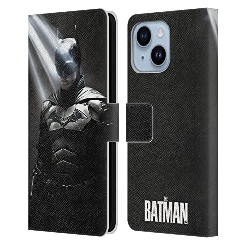 Housse Cuir iPhone 14 Plus Batman pour Ranger vos Cartes en Balade Urbaine