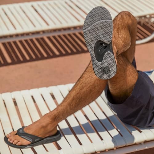 Image of REEF Men's Cushion Fanning