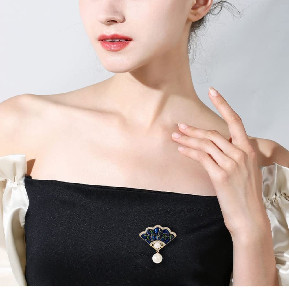 Broche de tempérament pour corsage féminin aux finitions délicates et raffinées
