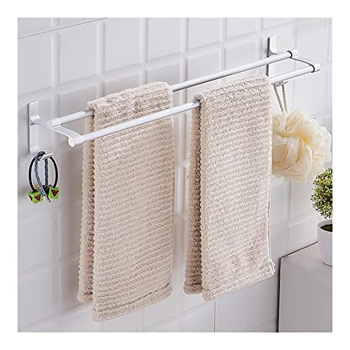 Porte-serviettes de bain au-dessus de la porte pour optimiser les petits espaces