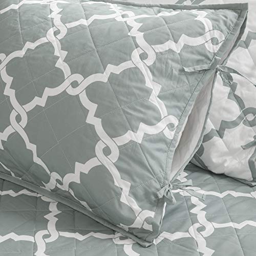 Madison Park Essentials Merritt Reversible Daybed Cover-Fretwork Print, Diamond Quilting All Season Cozy Bedding With Bedskirt, Matching Shams, Decorative Pillow, 75"X39", Grey 6 Piece #TOP7