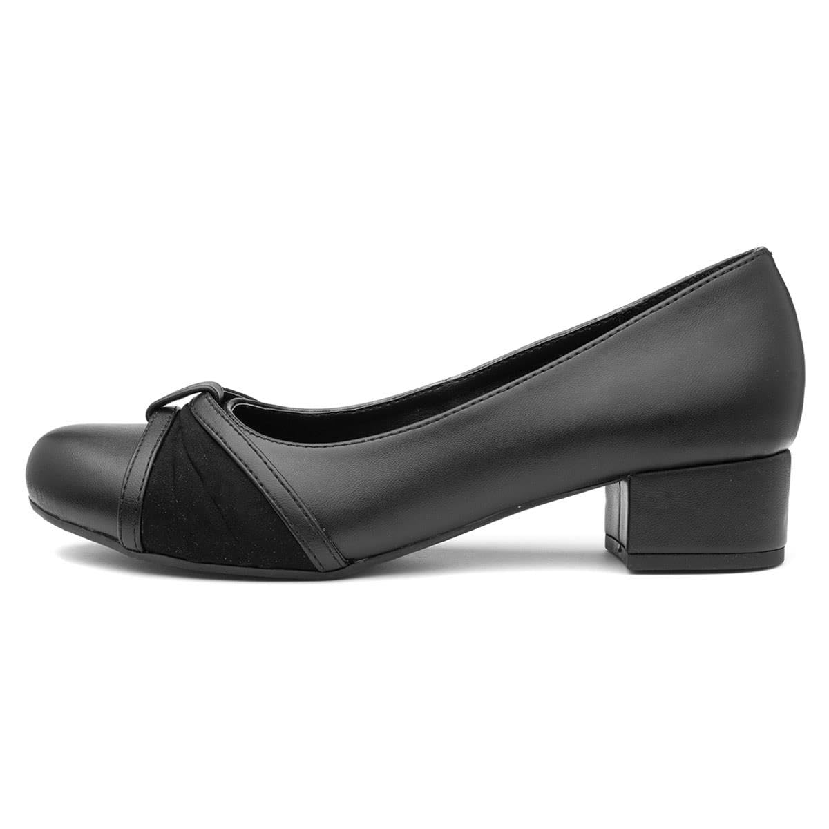 Lilley Valerie Womens Black Court Shoe