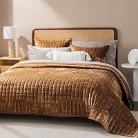 RECYCO Channel Box Stitch Velvet Quilt Set, King Size, Caramel Gold — image 3