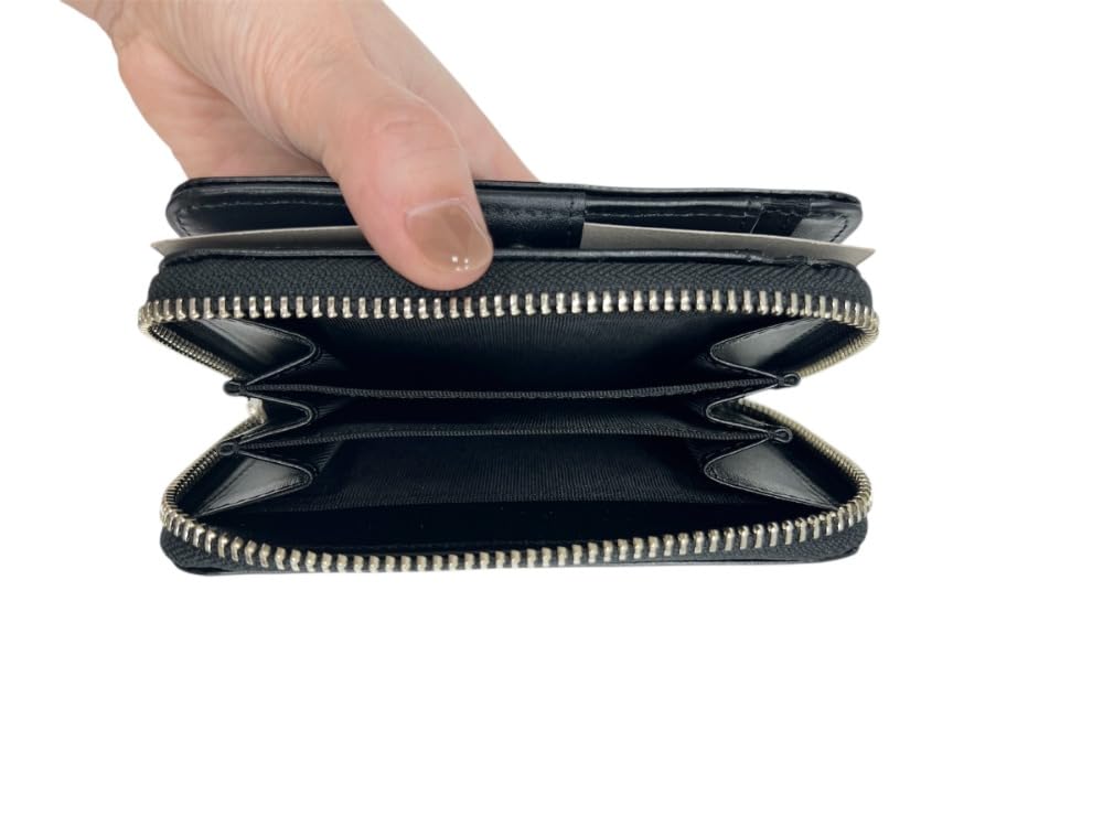 【未使用品】ナダヤ サンリオキャラクターズ ラウンド二つ折り財布 クロミ 牛革製 未使用品】ナダヤ サンリオキャラクターズ ラウンド二つ折り財布