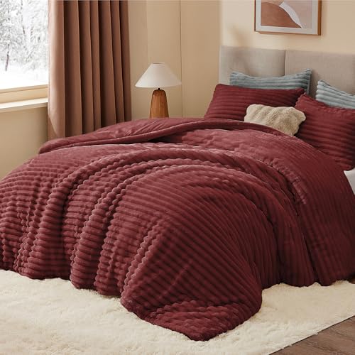 BEDELITE Fleece Queen Comforter Set -Super Soft & Warm Fluffy Burgundy Bedding, Luxury Fuzzy Heavy Bed Set for Winter with 2 Pillow Cases