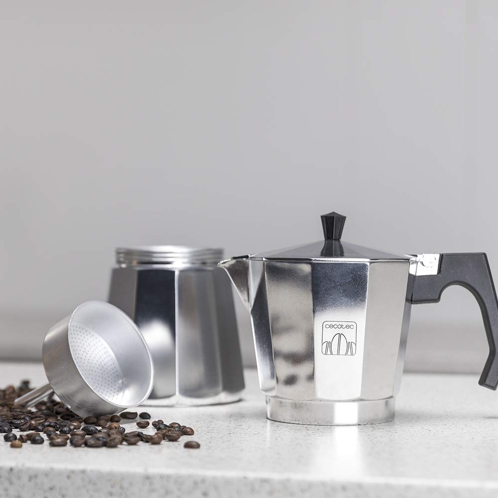 Cecotec Caffettera Italiana Moka Express Mokclassic 300 Shiny. Alluminio, per Tutta la Cucina, 3 Tazze di Caffè, Articolazione in Silicone, Mango Ergonomico e Filtro in Acciaio Inossidabile.