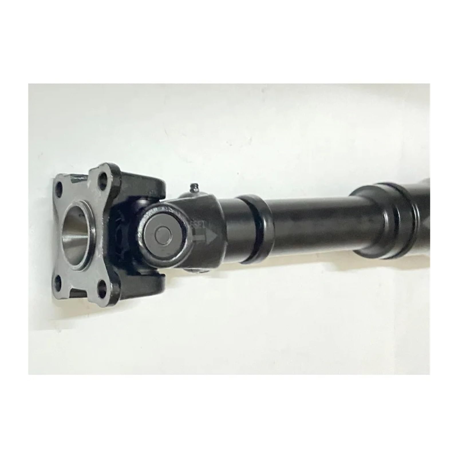 Amazon.com: LTuoin Eje de hélice del eje cardán delantero compatible con el  eje de transmisión 37110-60530 de Toyota Land Cruiser HZJ75 HZJ79 :  Automotriz