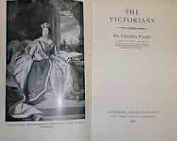 Amazon.co.jp: The Victorians. : Petrie, Charles: 本
