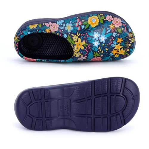 Image of totes Women's Everywear Lightweight Waterproof Bailey Garden Clog