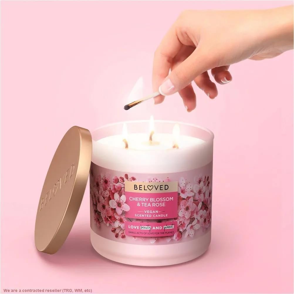 Beloved Vela de flor de cerezo y rosa de té, 15 onzas, color rojo