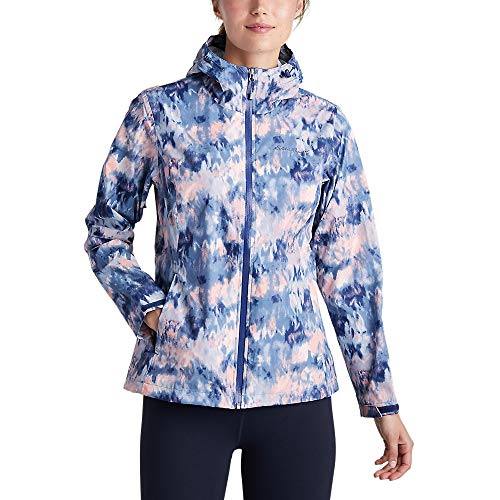 What to Look For in a Women's Lightweight Hiking Jacket in 2022