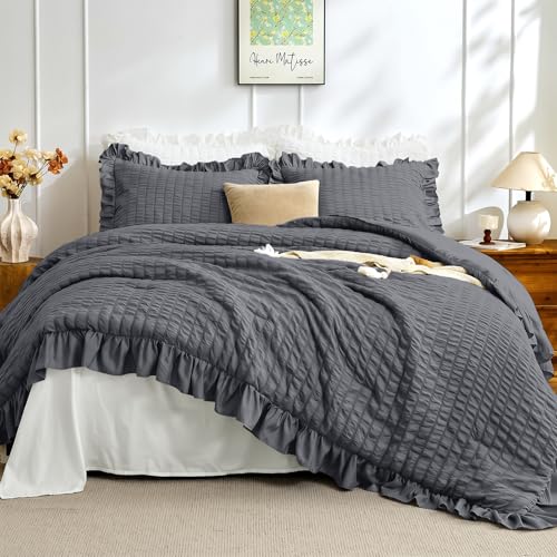 JOLLYVOGUE Dark Gray Queen Comforter Set, 3 Pieces Seersucker Bedding Comforter Sets, All Season Bed in a Bag Queen, Lightweight & Fluffy Queen Bedding Set with 1 Comforter, 2 Ruffle Pillowshams