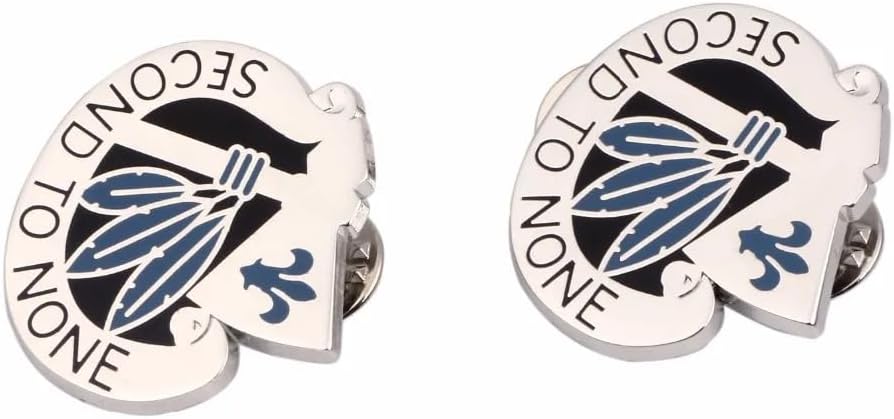 Reproduction PAIR OF US CREST PIN INFANTRY 2ND DIVISION SECOND TO NONE BADGE
