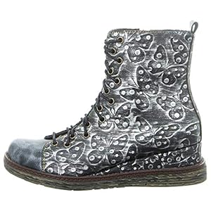 Laura Vita Ercnaulto 32