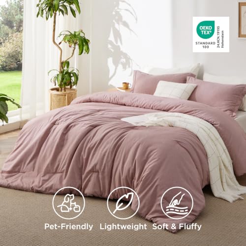 Image of Bedsure Full Comforter Set - Dusty Rose Soft Bedding for All Seasons, Cationic Dyed Bed Set, 3 Pieces, 1 Full Size Comforter (82 inchx86 inch) and 2 Pillow Shams (20 inchx26 inch+2 inch)