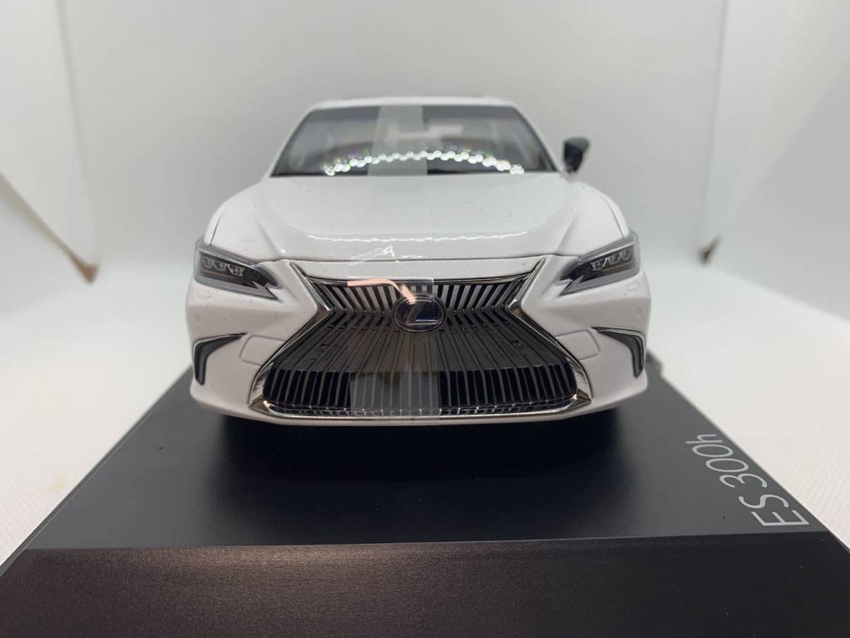 Amazon | レクサス特注 1/18 レクサス LEXUS ES 300h ホワイト J01-3 