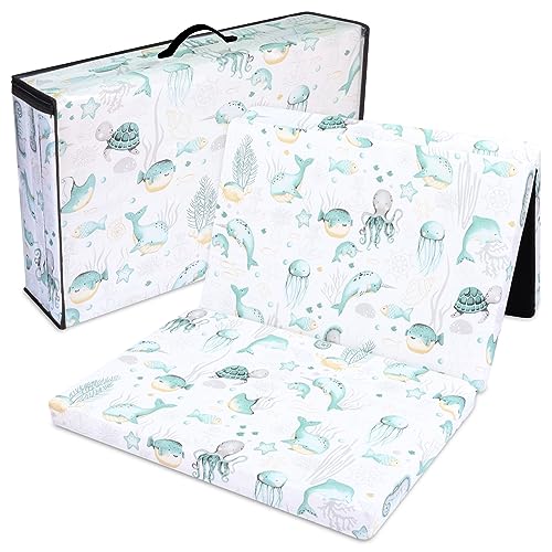 Totsy Baby Matelas lit de Voyage 60x120cm Pliable - Matelas Pliant épais pour bébés et Enfants Matelas lit de Voyage Housse en Coton déhoussable Animaux Aquatiques Bleu
