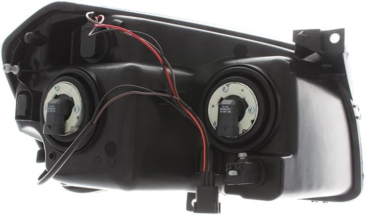 For Dodge Magnum Headlights Lamps Set 2005 2006 2007 Halogen Black Trim Driver and Passenger Side