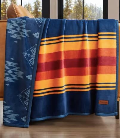Pendleton Reversible Plush Throw - 50" x 70" (1, Grand Canyon)