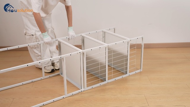 Amazon.co.jp: Housolution ゴミ箱上ラック 幅伸縮 65~85cm 耐荷重90kg