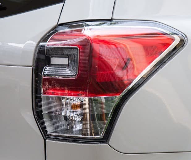 Amazon.co.jp: テールランプアセンブリ に適合する スバル に適合する