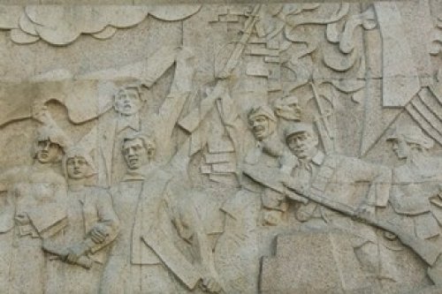 Revolutionary frieze in Huangpu Park by Huangpu River The Bund Shanghai China Poster Print by Panoramic Images (36 x 24)