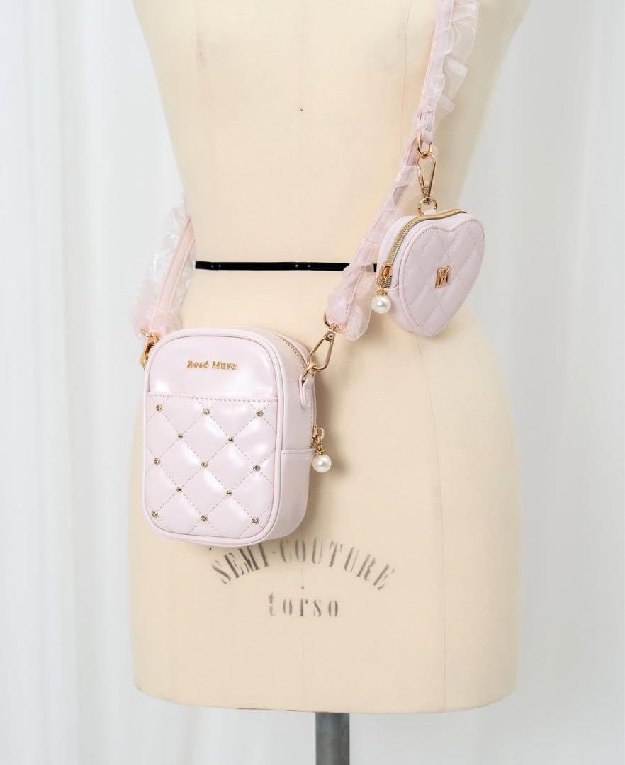 キノの旅 クリアポスター ミニトランクポーチ 缶バッジ 布ポスター