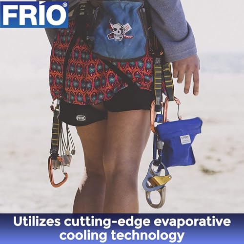 Image of FRIO Extra Large Insulin Cooler Travel Case Blue | 45+ Hours Insulin Cooling, No Icepacks Needed | Holds 8 Insulin Pens or Vials | Diabetes Travel Case, UK Made, Portable Daily Insulin Storage