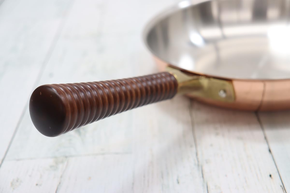 Amazon｜新光堂 日本製 純銅 フライパン 20㎝ 銅楽 まごころ伝心