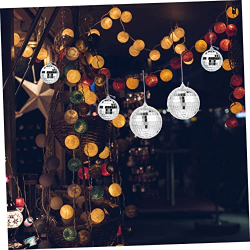 Unomor - 36 piezas de bolas espejadas colgantes plateadas para decoración de fiestas, árbol de Navidad, bodas y eventos de baile miniatura 3