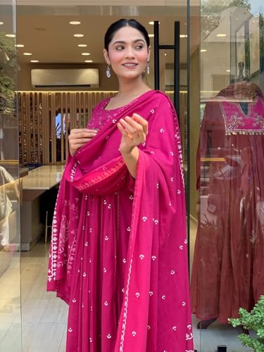 Image of KLOSIA Women Rayon Printed Anarkali Kurta Set with Dupatta