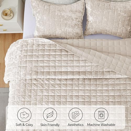 BEDELITE Velvet Quilt Set Queen Size - Luxury Velvet Comforter Bedding Set 3 Pieces, Soft Cozy Urban Taupe Oversized Bedspread Coverlet for All Seasons with 2 Pillow Shams - Image 4