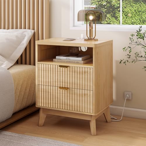 LYNCOHOME Fluted Nightstand with Charging Station, 19.7 inch Wide End