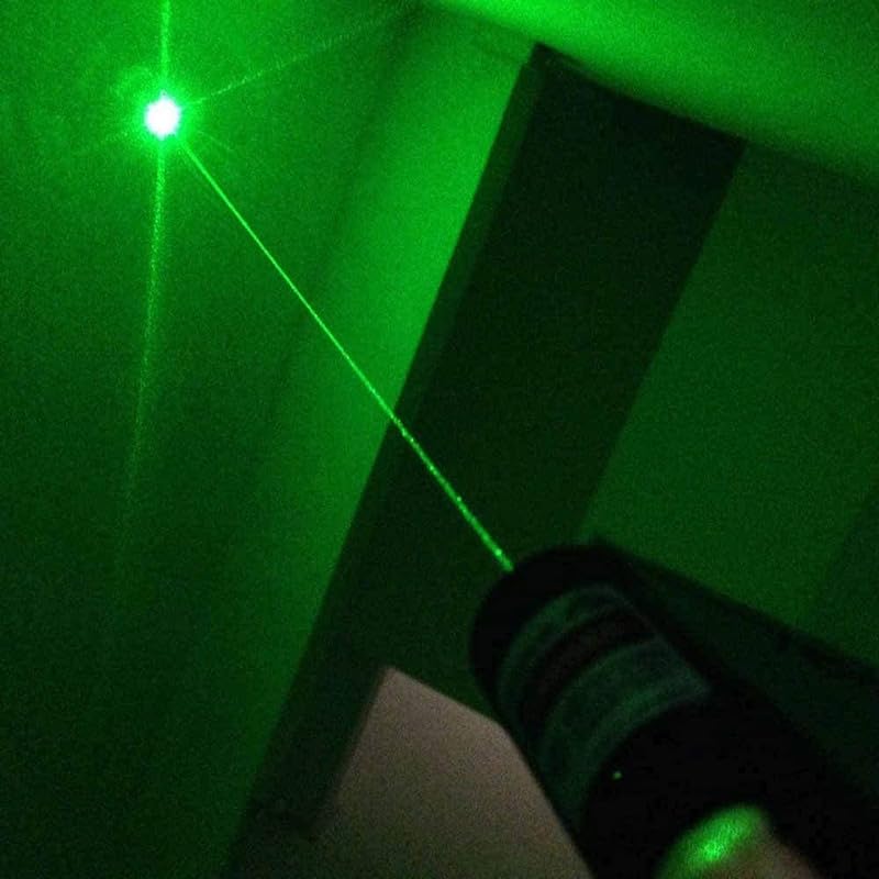 Image of High Beam Green Lazer Light for Presentation | Best Laser Light with Adjustable Cap for Extra Disco Effect & Different Projects | Long Range (2000 Meter) Lager Pointer Pen-1
