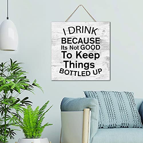Plaque murale bois pour habiller un mur vide avec humour et style