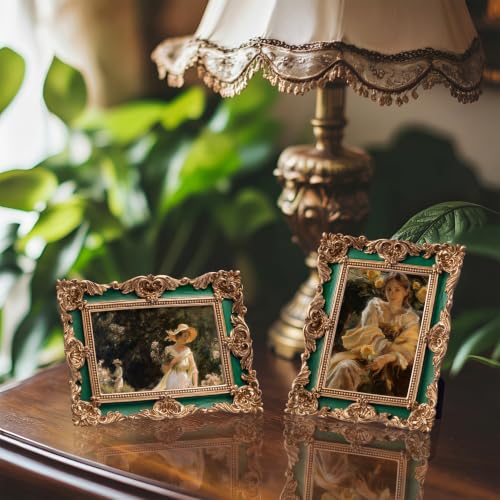 Image of eletecpro 4x6 Vintage Picture Frame with Real Glass Cover, Ornate Antique Photo Frame, Display 4x6 Picture for Tabletop or Wall Hanging Horizontal & Vertical, Green Home Decor for Gallery Art