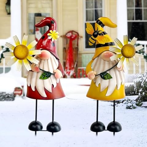 HONGLAND Metal Gnome Garden Statues Cover