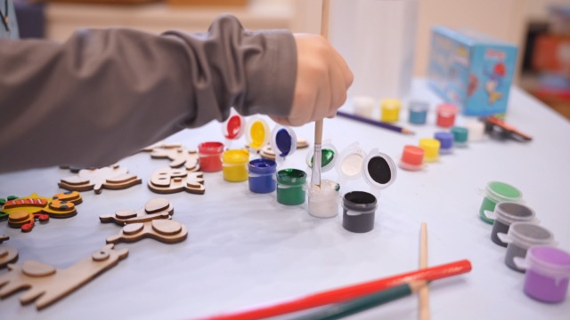 Pigipigi Kids Acrylic Paint Set - Complete Art Kit With Canvas & Easel