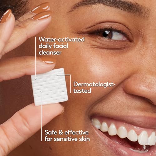 Image of Olay Face Wash, Gentle Cleansing Melts, Fragrance-Free, Daily Use Cleanser, For All Skin Types, Travel Size, Water-Activated to Clean, Tone, and Refresh, 64ct (2 Pack x 32ct)