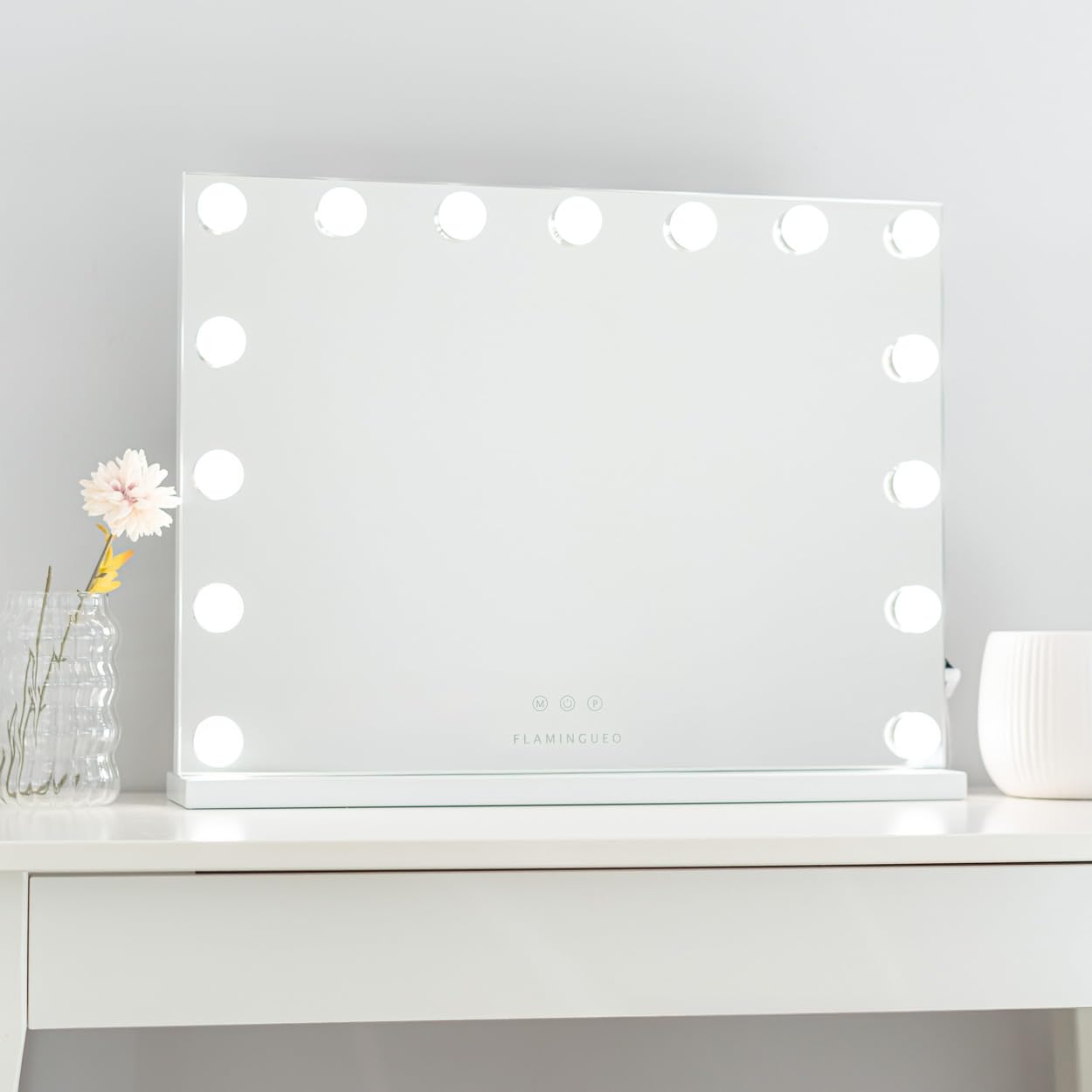 Flamingueo Miroir Coiffeuse - Bande LED - 3 Modes D'Éclairage - Intensité Réglable - Contrôle Tactile - Miroir Maquillage Lumineux - Blanc - 58x12x43cm