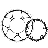 Vous pouvez utiliser un outil pour installer facilement la plaque sur la chaîne de vélo.