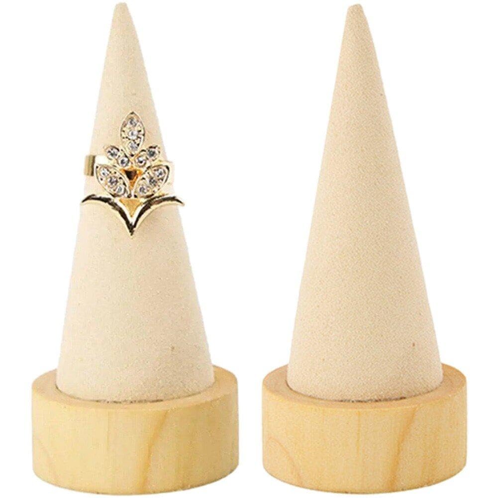 Support bague en bois cône pour ranger vos bijoux facilement