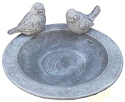 stoneandstyle Plato para bebedero para pájaros, 2 ...: Fabricado a mano Piedra fundida maciza Resistente a las heladas y a la intemperie hasta -30 °C Diámetro: 32 cm. Altura: aprox. 5 cm, con pájaros de aprox. 14,5 cm. Peso: aprox. 4,2 kg Fabricado en Alemania por Stone and Style