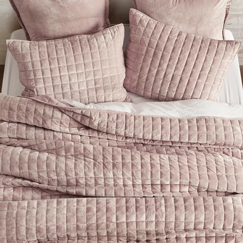 RECYCO Luxury Velvet Quilt Set Full Queen Size Bedding Sets, Ultra Soft Velvet Comforter Set, Lightweight Channel Box Stitch Oversized Bedspread Coverlet for All Season, with 2 Shams, Rose Pink by RECYCO - Image 3