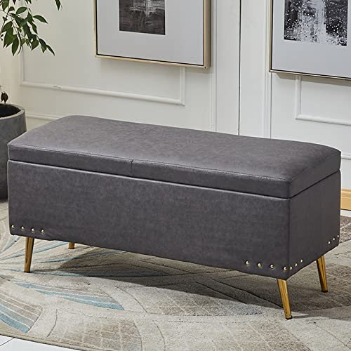 Banc de rangement ottoman pour optimiser l'espace du salon