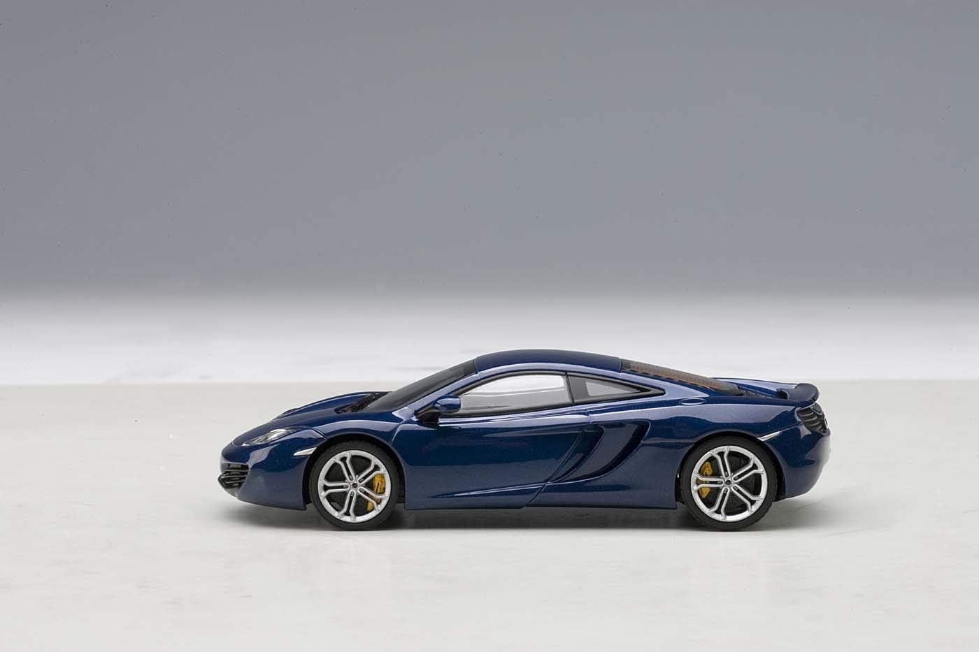 Amazon | AUTOart 1/43 マクラーレン MP4-12C (ブルー) 完成品