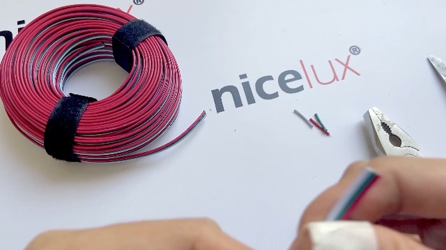 Cable Eléctrico De 3 Núcleos,1,5 Sq Mm,A Precio De Fábrica - Buy Cable